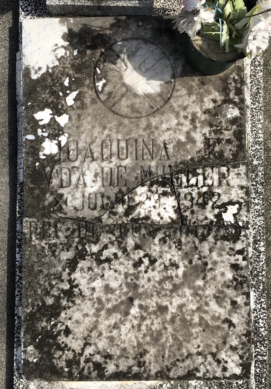 photo of grave